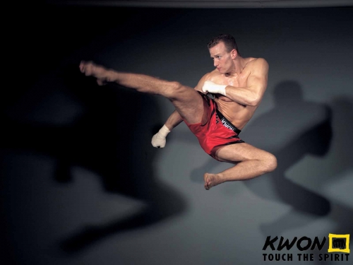 ARTICOLI JUDO/KARATE/TAEKWONDO/KUNG FU/BOXE/KICK-THAI BOXING ...
