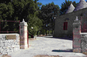 hotel de charme in splendido trullo ottocentesco ANGOLO DI PUGLIA