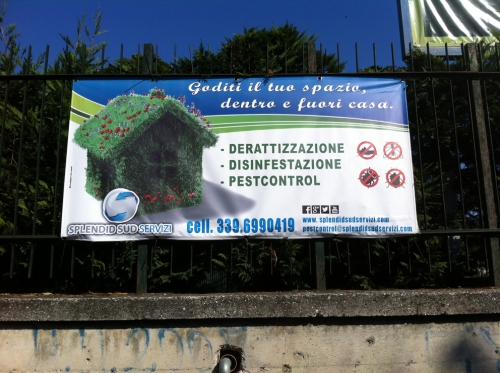 striscione pubblicitario 2x1 mt