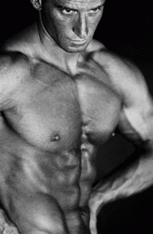 Roberto Eusebio, campione nazionale assoluto di bodyfitness, professionista fitness ROBERTO EUSEBIO CAMPIONE DI BODYFITNESS, PROFESSIONISTA FITNESS, PERSONAL TRAINER