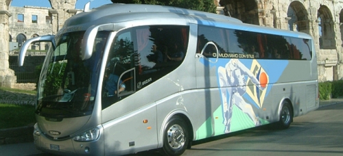 Noleggio Bus 52 pax