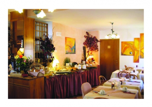 piazza repubblica sardegna anfiteatro parcheggio biciclette