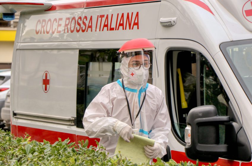  Come trasportare in sicurezza un malato infetto con le ambulanze per biocontenimento?